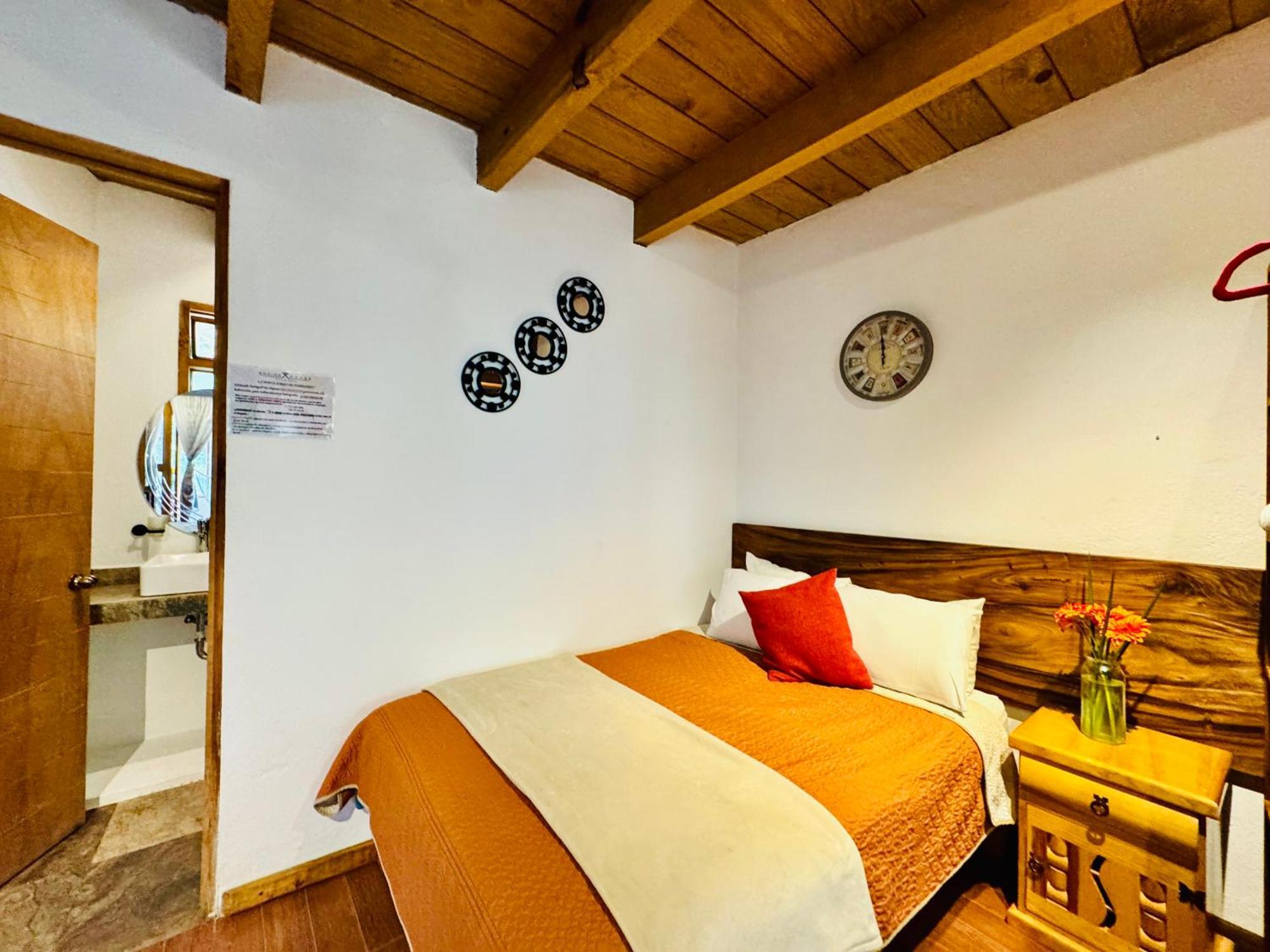 Encino House Boutique Hotel Valle de Bravo