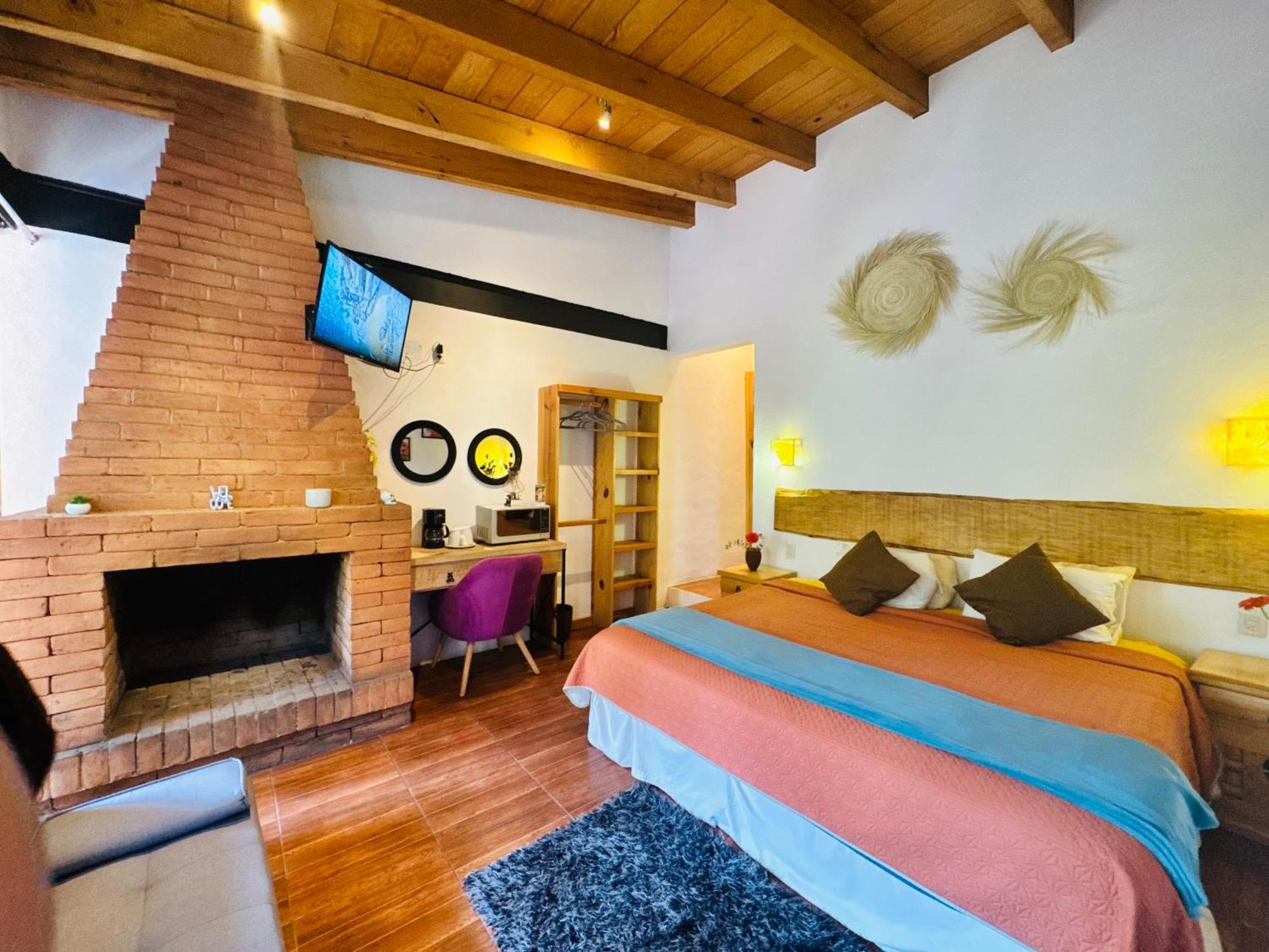 Encino House Boutique Hotel Valle de Bravo