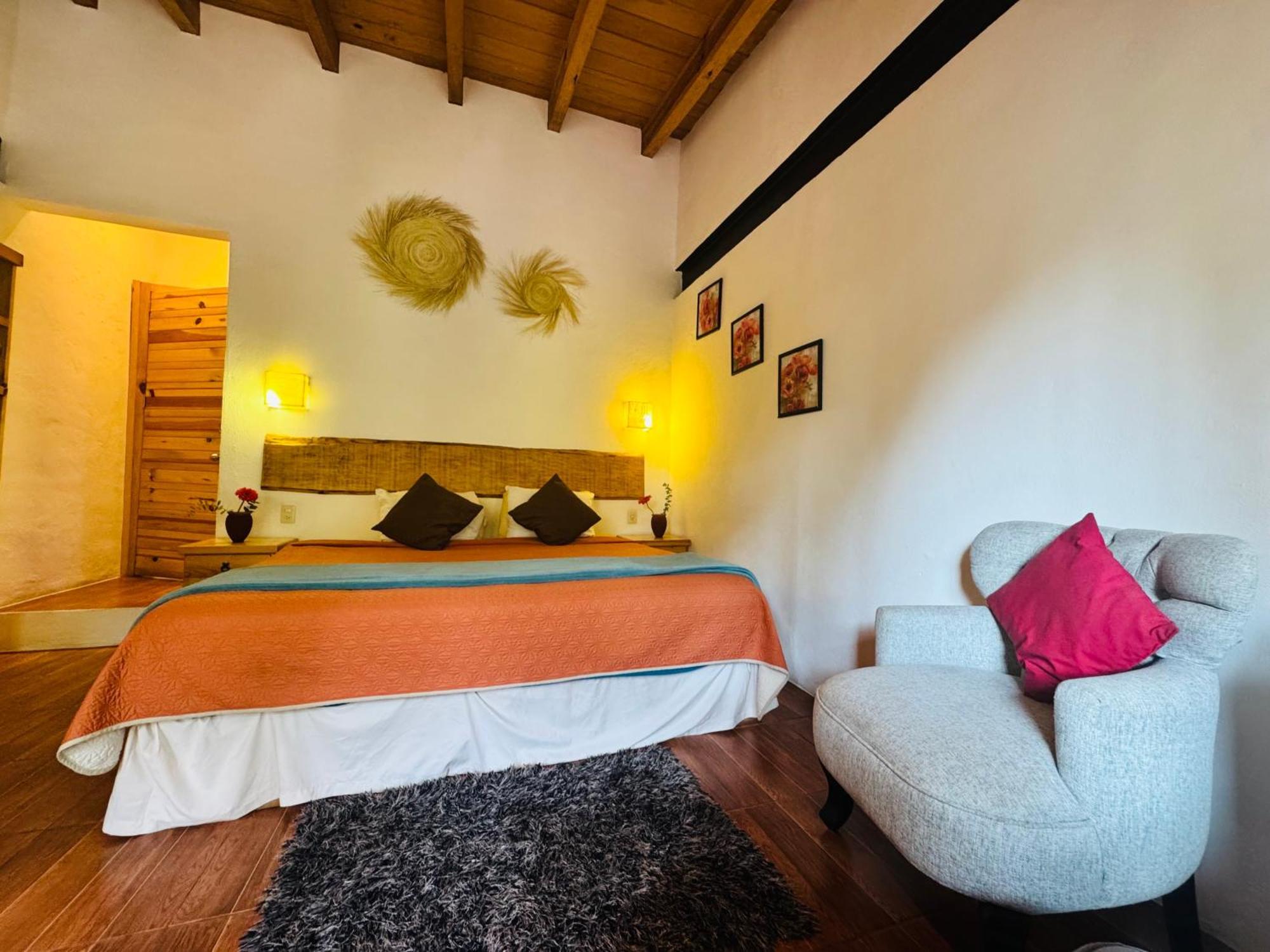 Encino House Boutique Valle de Bravo