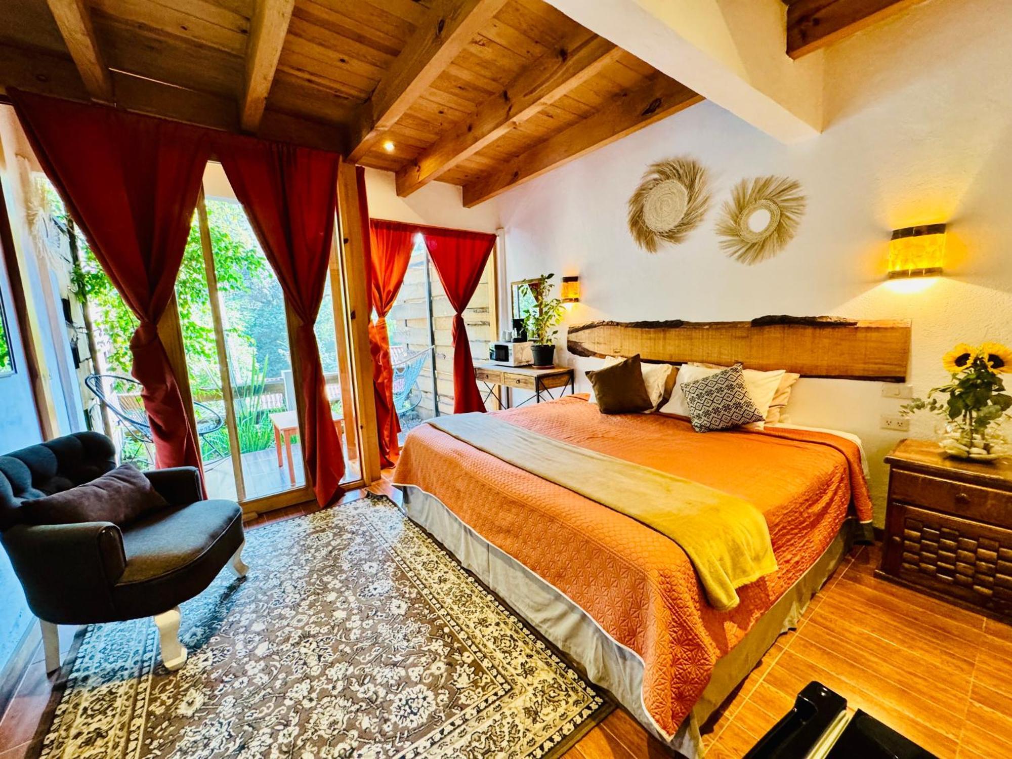 Encino House Boutique Valle de Bravo