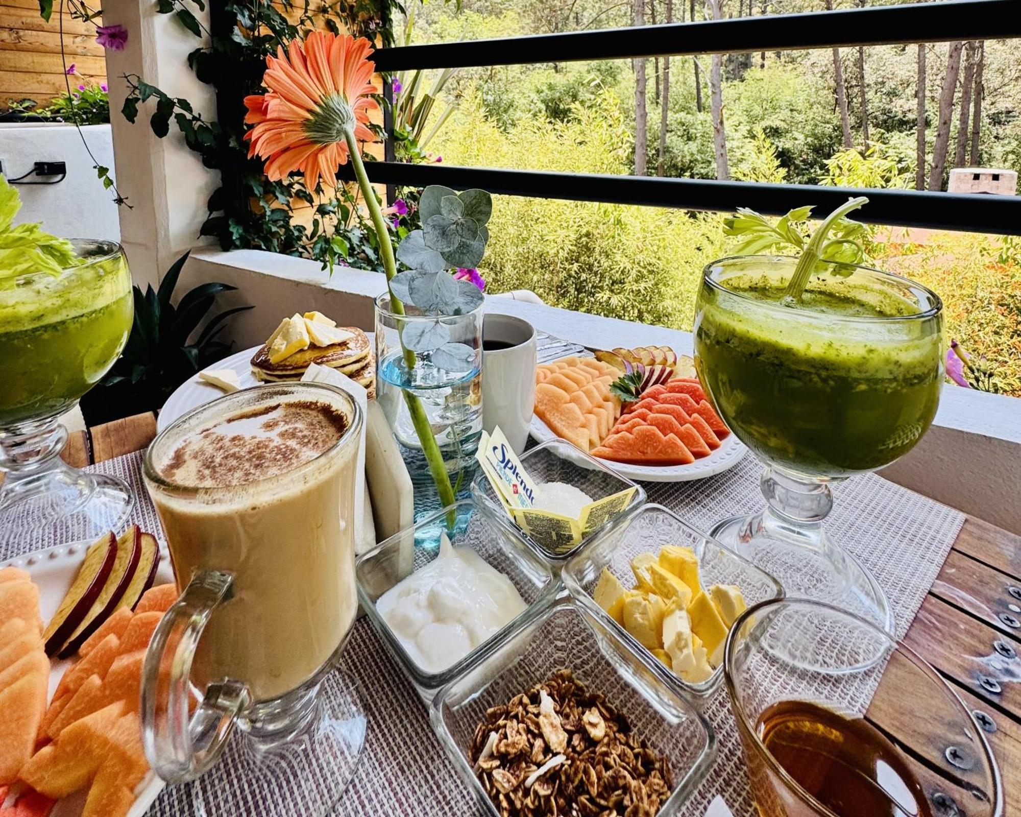 Encino House Boutique Hotel